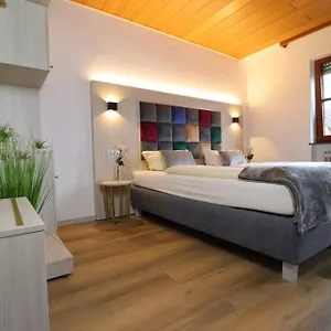 Daucher Hotel